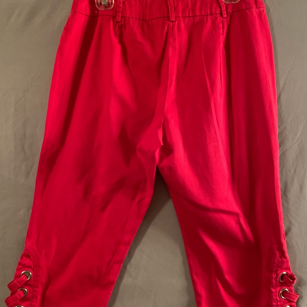 Capris - Picture 6 of 6